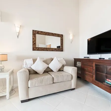 Lantana No. 34 Apartamento